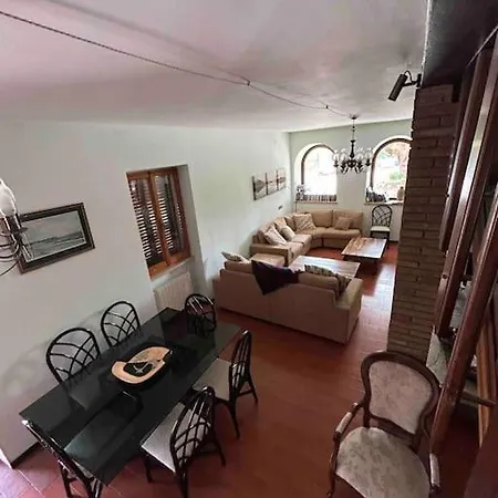 Self Catering With Pool In Umbria, Italy Villa