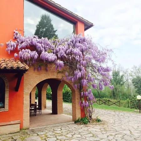 Self Catering With Pool In Umbria, Italy Villa Todi