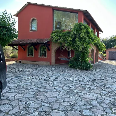 Self Catering With Pool In Umbria, Italy Villa *