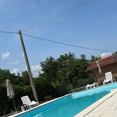 Self Catering With Pool In Umbria, Italy Todi