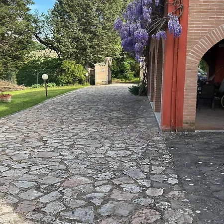 Self Catering With Pool In Umbria, Italy Villa *